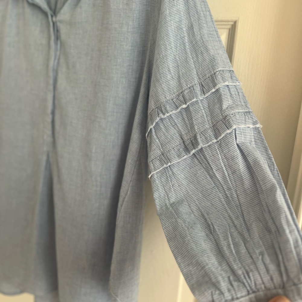 Dylan Tunic With Fray Ruffles. Hi/Lo. EUC. Size XS. Cotton/Linen blend. - Picture 7 of 9